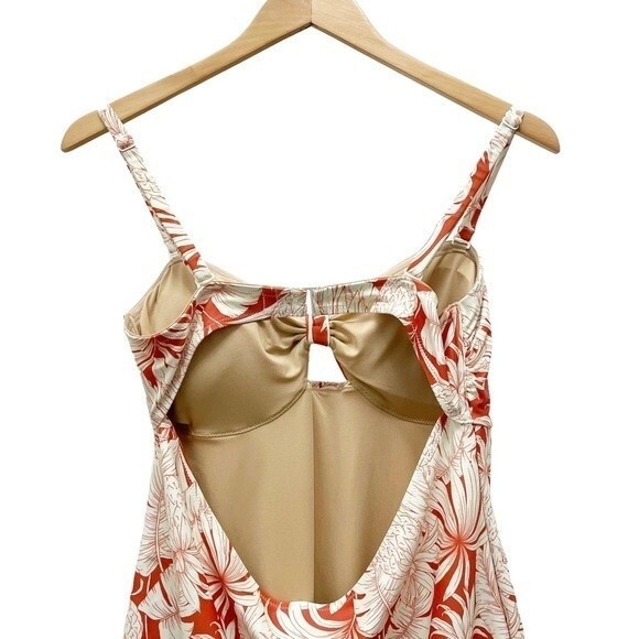 NWT Old Navy Tie-Front One-Piece Swimsuit Pineapple Hibiscus Print Plus Size 2X - Picture 10 of 16